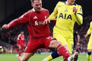 乐鱼官网-里沙利松90分钟绝平，热刺1-1利物浦终结6连败，送斯洛特耻辱纪录